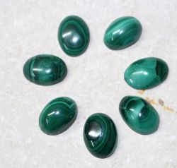 Malachit - Cabochon - 18x13mm - 4 St�ck - Restposten