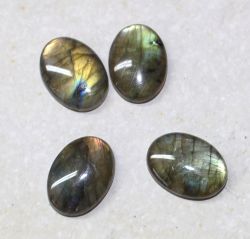 Labradorit - Cabochon - 18x13mm - 4 St�ck - Restposten