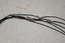 Kette aus textiler Kordel - schwarz - 1mm - 45cm - Silber - 5 St