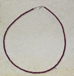 Rubin - Kugel fac.- 3mm - 45cm - Kette - 1 St.