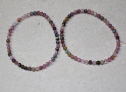 Turmalin multi - Kugel - 4mm - Armband Elastik - 2 St�ck
