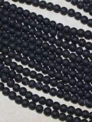 Obsidian schwarz - matt- Kugel - 4mm - Kettenstrang