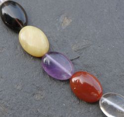 Edelstein Mix - Multicolor - Oval - 10x8mm  - Kettenstrang