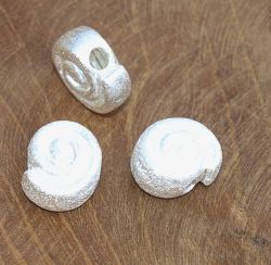 Schnecke  -  geb�rstet - 14 x 10 x 6 mm - 5 St�ck  - Silber