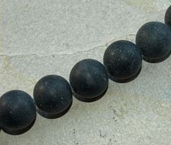 Basalt 16 mm Kugel Kettenstrang