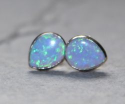 Opal synth. t�rkis - Tropfen - Cabochon - 9mm - Silber - Ohrstec