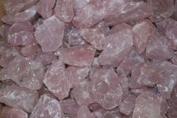 Rosaquarz - Madagaskar - Rohst�cke - 4-5cm - 5 kg