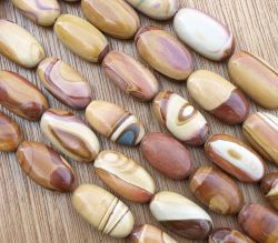 Canyon Wonder Stone - Oval - 33x17mm - Kettenstrang