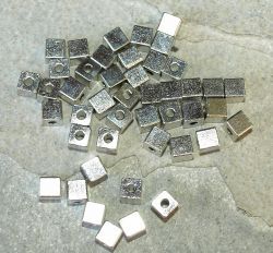 W�rfel 5mm - 45 St�ck - Schmuckzubeh�r rhodiniert