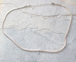 Kette aus Metall - silberfarbig - 3mm -  45 cm - 5 St�ck