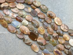 Amulettstein - Oval - 9-14mm - Kettenstrang