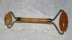 Aventurin rot - Massageroller - 14 cm lang - in Geschenkbox