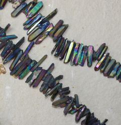 Bergkristall - Rainbow Aura - Kristalle - 17-40mm - Kettenstrang
