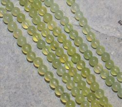 New Jade Serpentin - Kugel - 4mm - Kettenstrang
