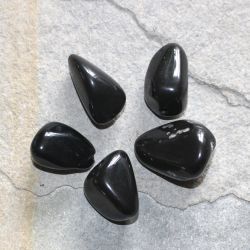 Onyx - Trommelsteine gebohrt - Anh�nger - 5 St�ck