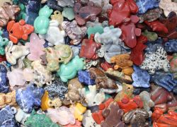 Edelstein Mix - Anh�nger - Tier Mix mit Bohrung - 10 St�ck