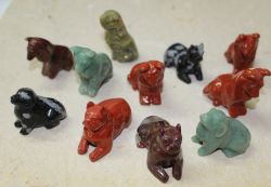 Hund Tier Figur - Edelstein Mix - 35-50mm - 3 St�ck