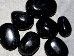 Turmalin schwarz - Trommelsteine - 500 Gramm