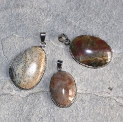 Versteinerte Koralle - Anh�nger - Cabochon mit Fassung - 3 St.