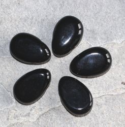 Obsidian - Trommelsteine gebohrt - Anh�nger - 5 St�ck