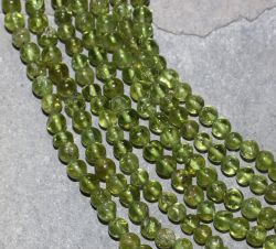 Peridot - Kugel - 4mm  - Kettenstrang