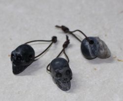 Picasso Jaspis - Totenkopf Sch�del - Anh�nger mit Bohrung - 1 St