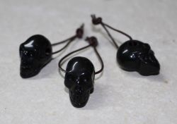 Obsidian - Totenkopf Sch�del - Anh�nger mit Bohrung -  1 St�ck