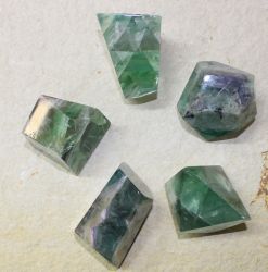 Fluorit - Freeform - Handschmeichler - 40-60mm - 1 St�ck
