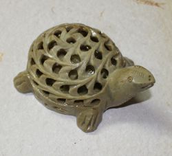 Speckstein - Schildkr�te gro� - 14 x 10 x 6cm - 1 St�ck