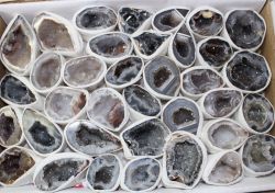 Achat - Mini Geoden - Paare - 3-6cm - 18 Paare - Karton