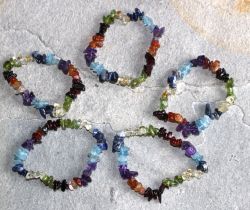 Chakra Edelstein Mix - Splitter - Armband Elastik - 5 St�ck