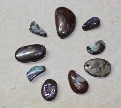 Boulder Opal - Freeform gebohrt - Anh�nger - 3 St�ck