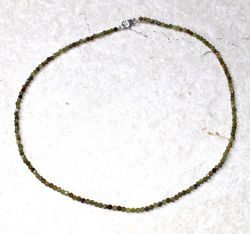 Prehnit - Kugel - facettiert - 2,5-3mm - 45cm - Kette