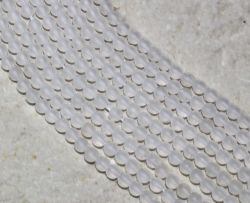 Bergkristall - Kugel - matt -  4mm - Kettenstrang
