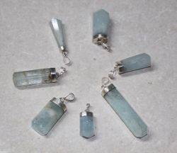 Aquamarin - Anh�nger - Naturkristall mit Fassung - 1 St�ck