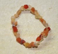 Feueropal - Freeform Barock - 4-8mm - Armband Elastik - 1 St�ck