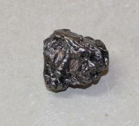 Meteorit - Einzelst�ck - Argentinien - 34x33mm - 1 St�ck
