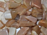 Mondstein Madagaskar - Trommelsteine - 500 Gramm