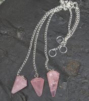 Rosaquarz - Pendel mit Kette - 35-40mm - 3 St�ck