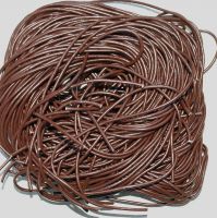 Lederband Rind - braun - 2mm � 1 Meter - 50 St�ck
