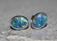 Opal synth. blau - Oval - Cabochon - 8mm - Silber - Ohrstecker