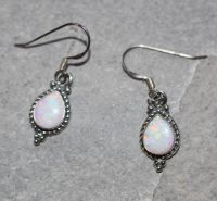 Opal synth. weiss - Tropfen - 28mm - Silber - Ohrringe