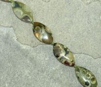 Rhyolith - Navette flach - 20-22mm - Kettenstrang