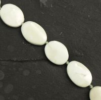Zitronenchrysopras - Oval - 14-16mm - Kettenstrang