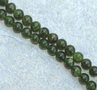 Diopsid - Kugel - 7mm - Kettenstrang