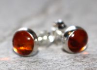 Bernstein - Rund - Cabochon - 5-6mm - Silber - Ohrstecker