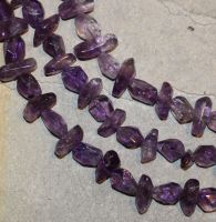 Amethyst - Freeform - facettiert -  9-19mm - Kettenstrang