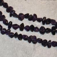 Amethyst - Freeform - facettiert -  8-15mm - Kettenstrang