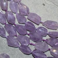 Amethyst - Freeform - facettiert -  10-15mm - Kettenstrang