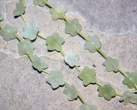 New Jade Serpentin - Bl�te - 13-16mm - Kettenstrang